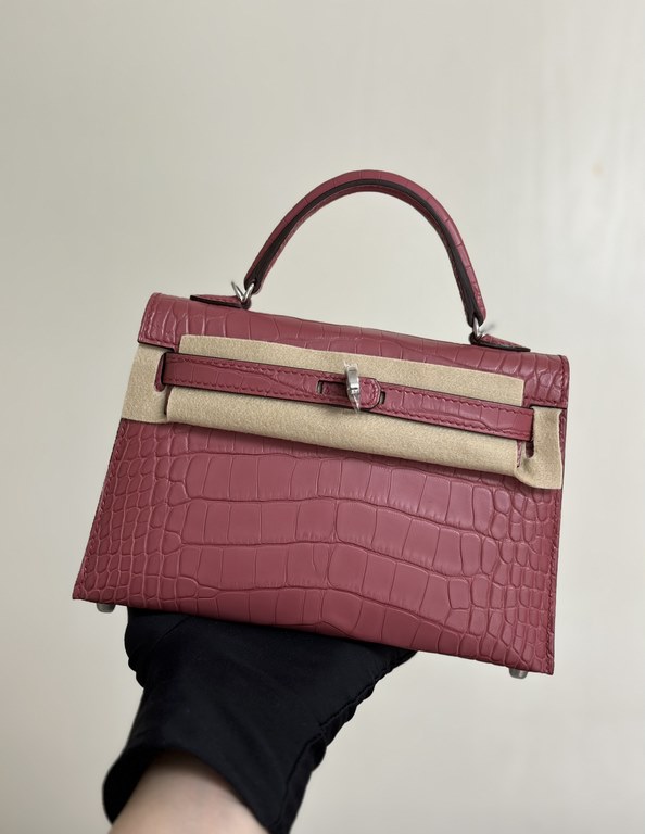 Hermes Kelly