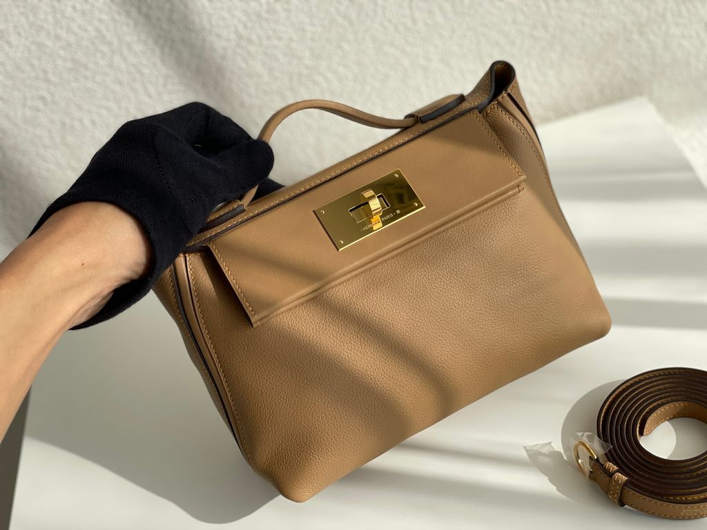 Hermes Kelly