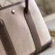 garden bag 30.36 canvas series [love]It's got a lot to offer.One, the price tag is very high, the genuine price is less than 20,000 yuan.The actual bag has a very large capacity, which is why it's also known as a mommy's