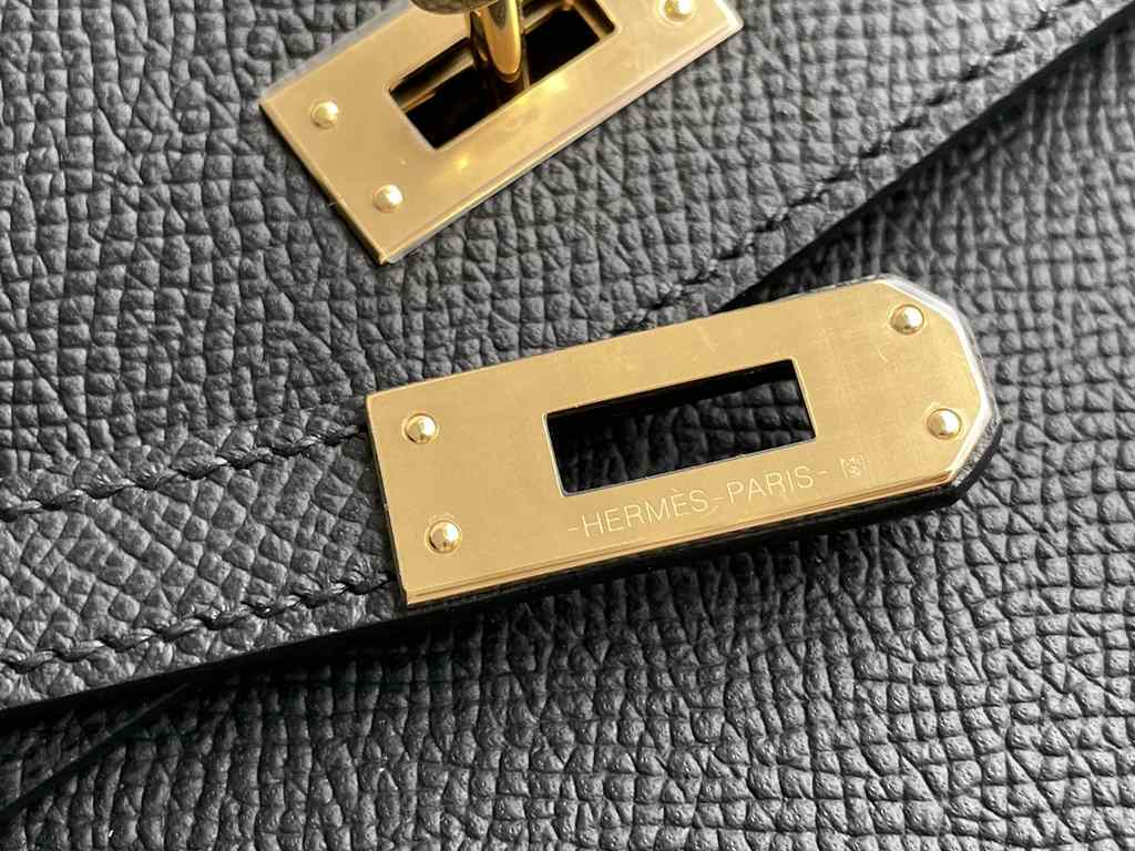 Hermes Kelly