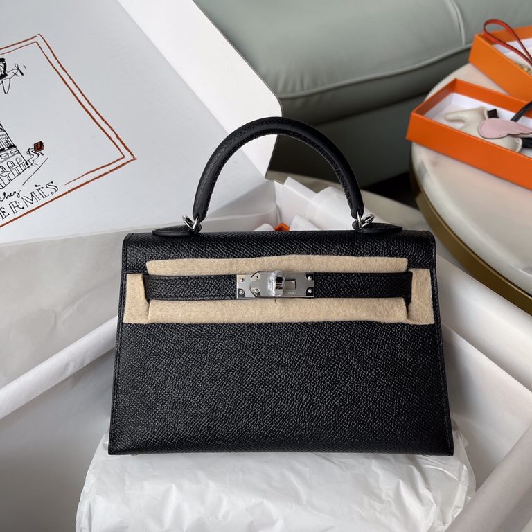 Hermes Kelly