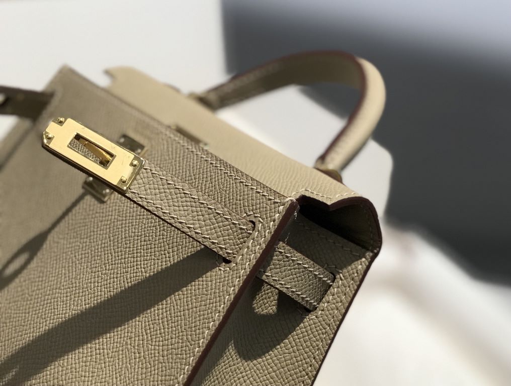 Hermes Kelly