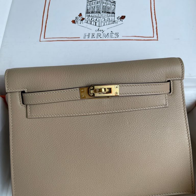 Hermes Kelly