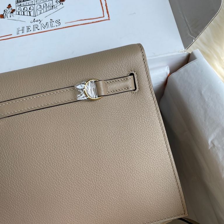 Hermes Kelly