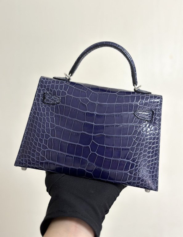 Hermes Kelly