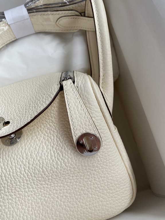 handmaded Mini Lindy 19cm Taurillon Clemence leather white