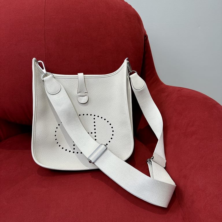 Evelyne 29cm, ck10, Clemence, sliver, all handmade   Evelyne 29cm, milkshake white, TC leather, silver buckle   Customer order   customer order