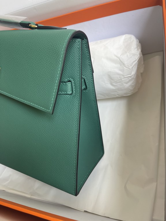 Hermes Kelly