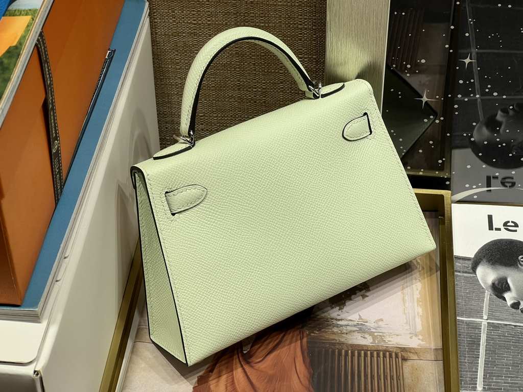 Hermes Kelly