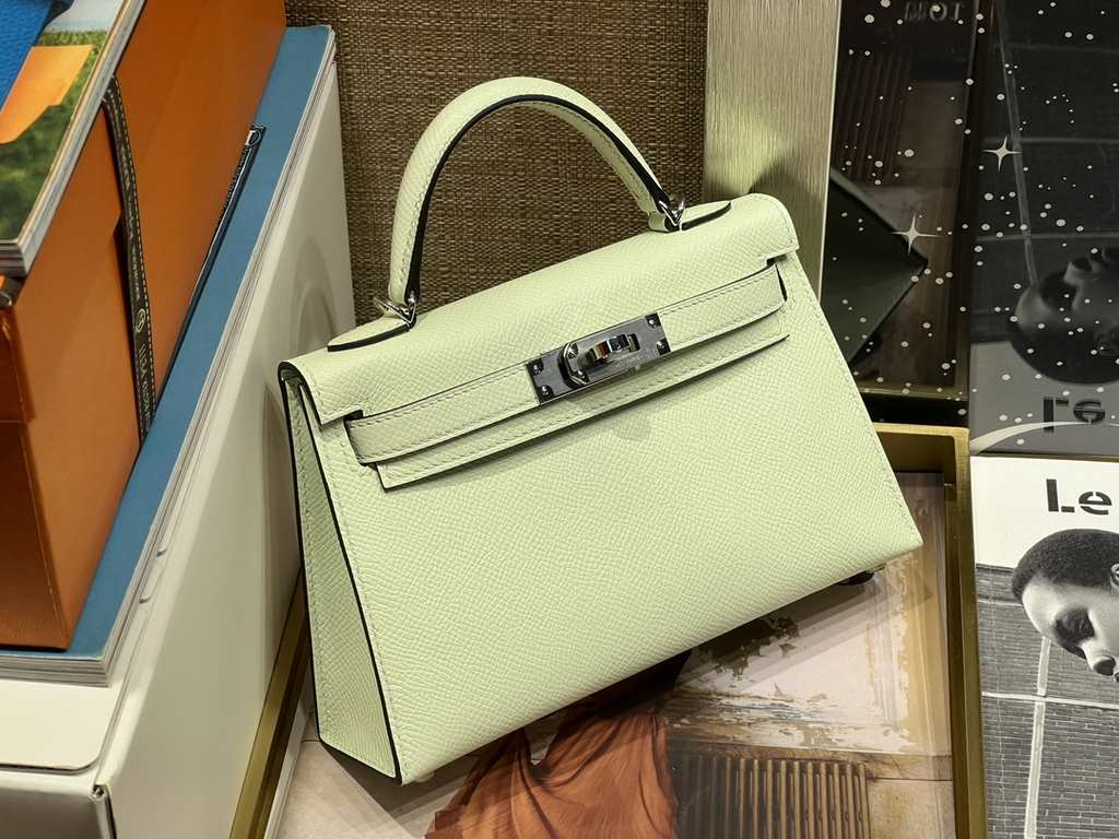 Hermes Kelly