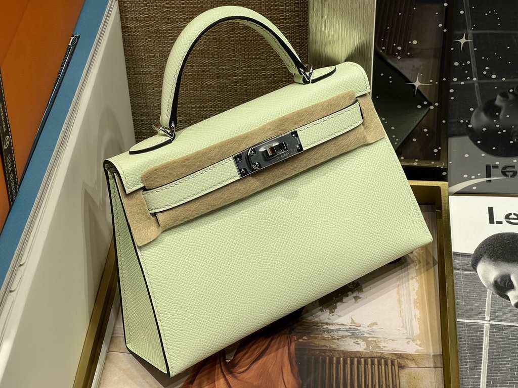 Hermes Kelly