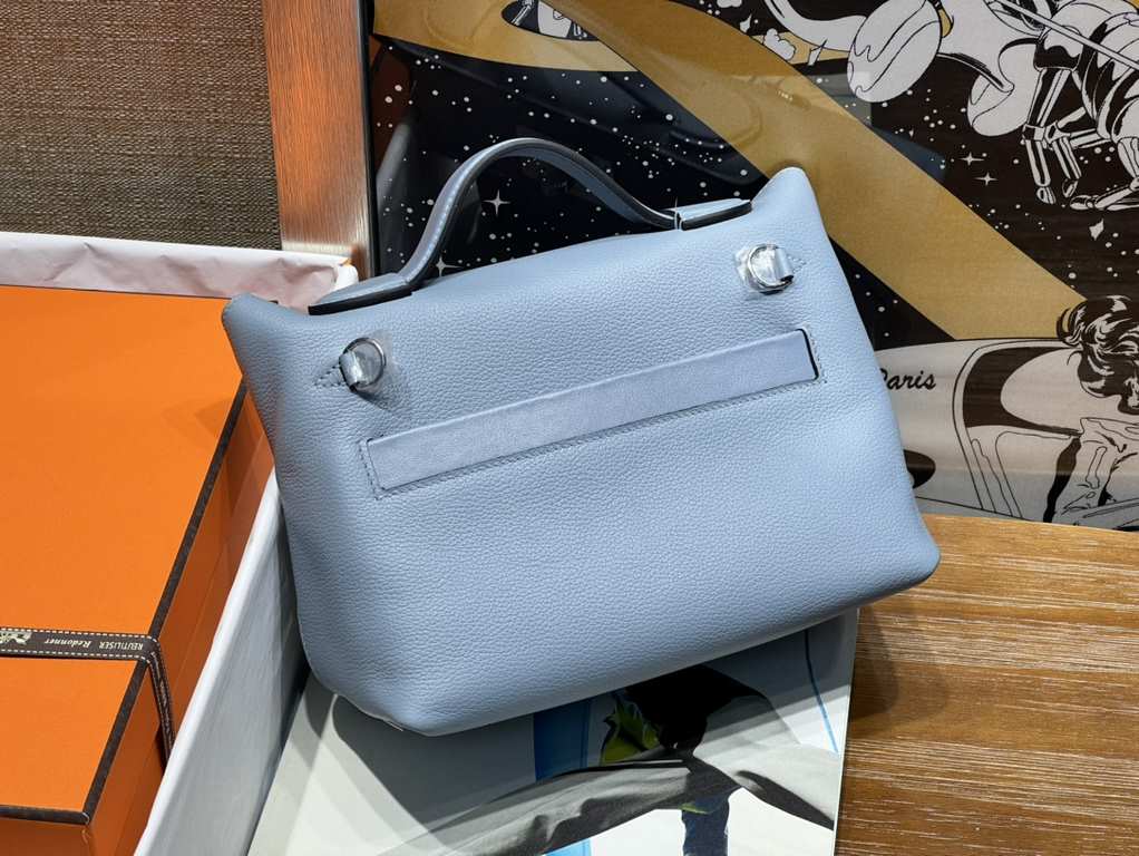 Hermes Kelly