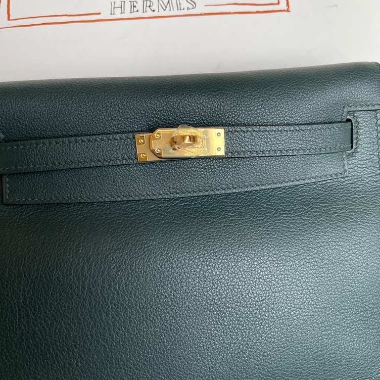 Hermes Kelly