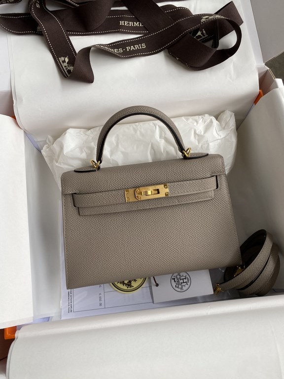 Hermes Kelly