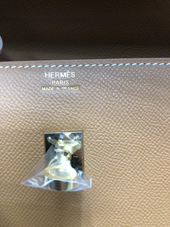 Hermes Kelly