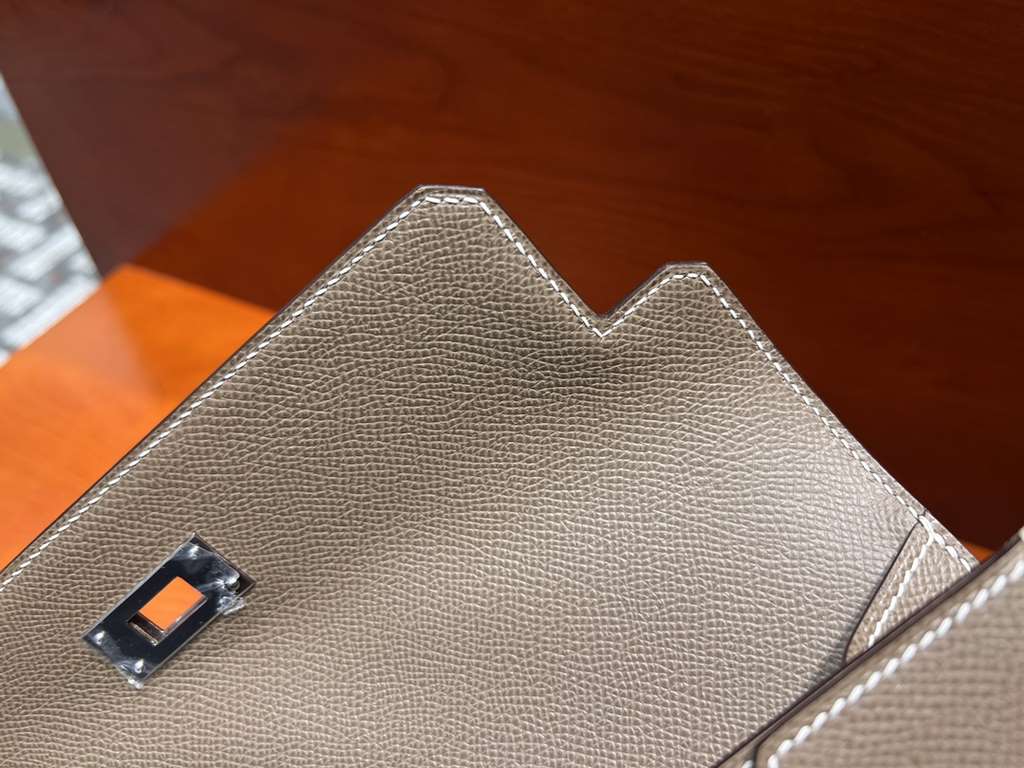 Hermes Kelly