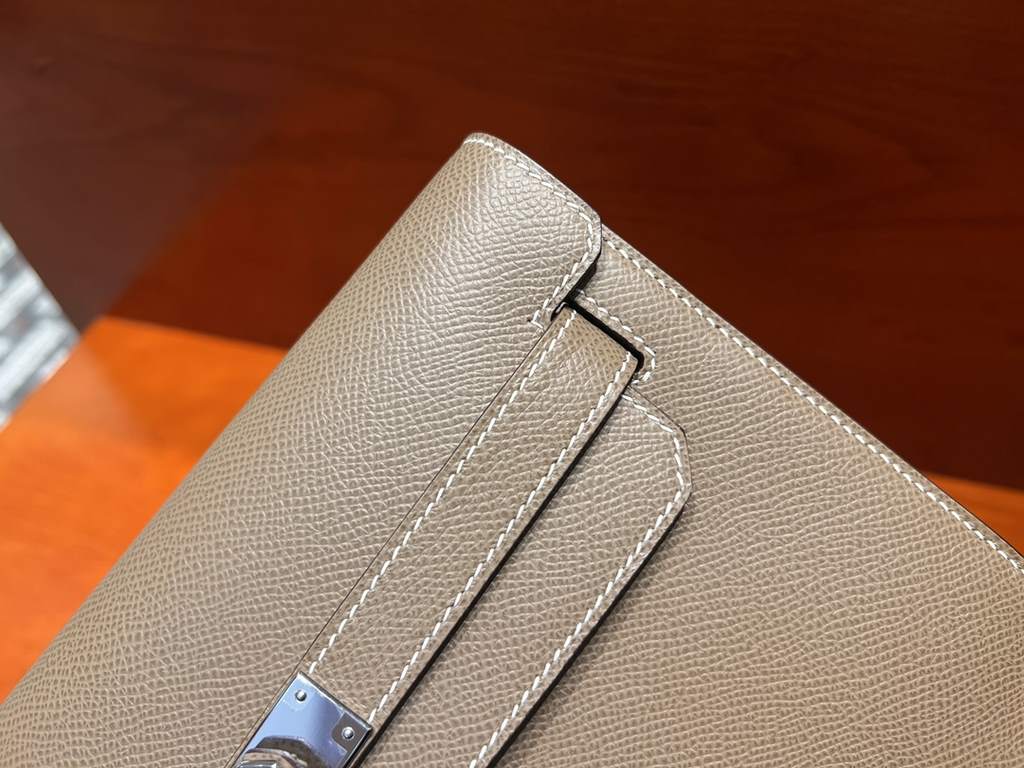 Hermes Kelly