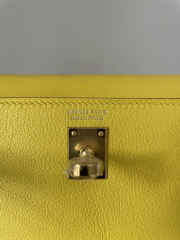 Hermes Kelly