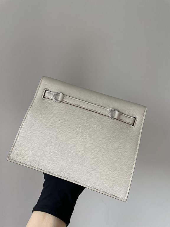 Hermes Kelly