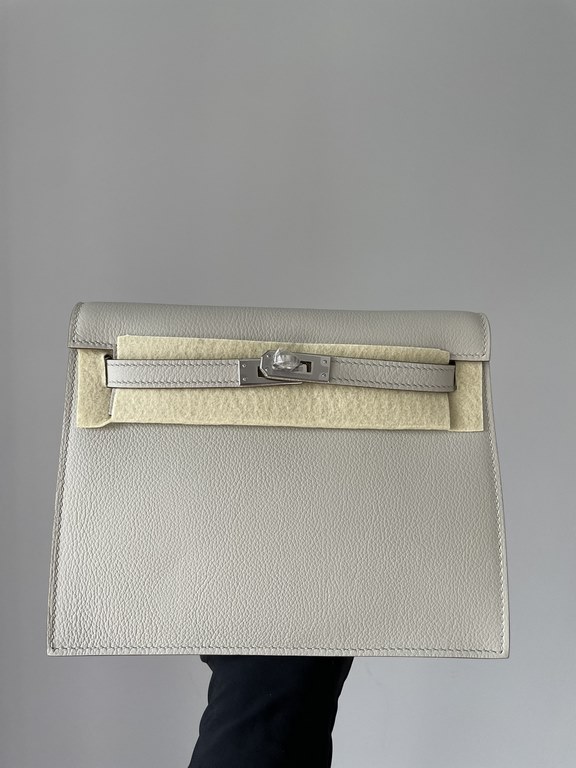 Hermes Kelly