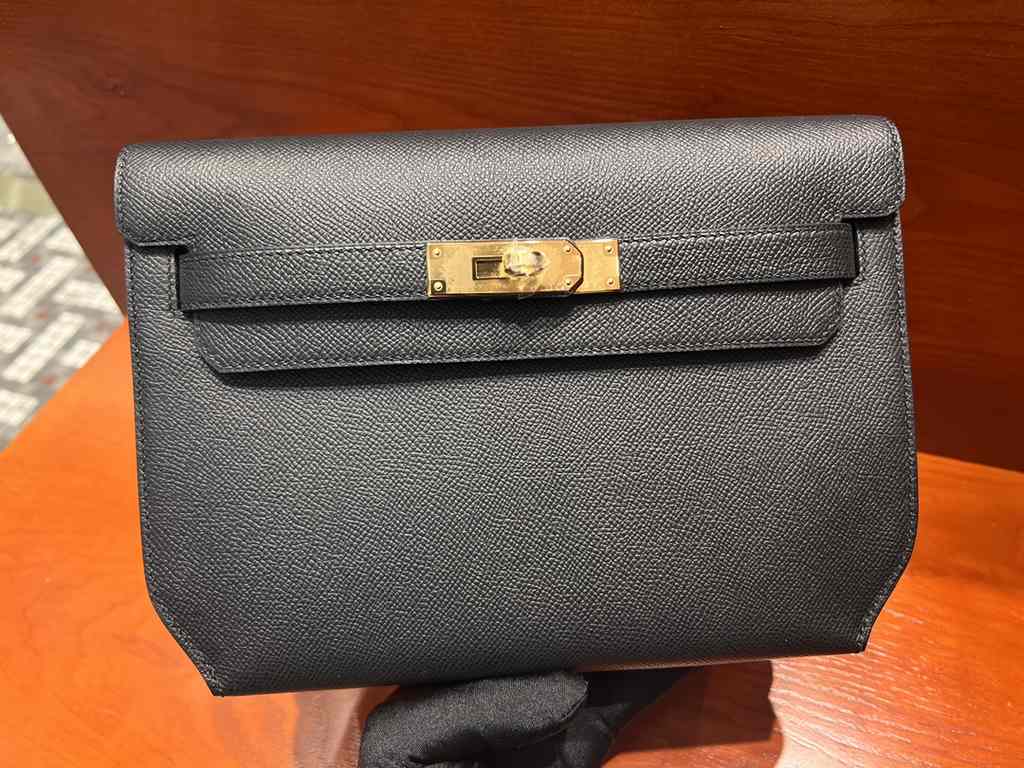 Hermes Kelly