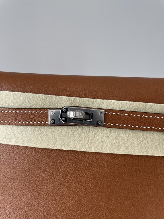 Hermes Kelly