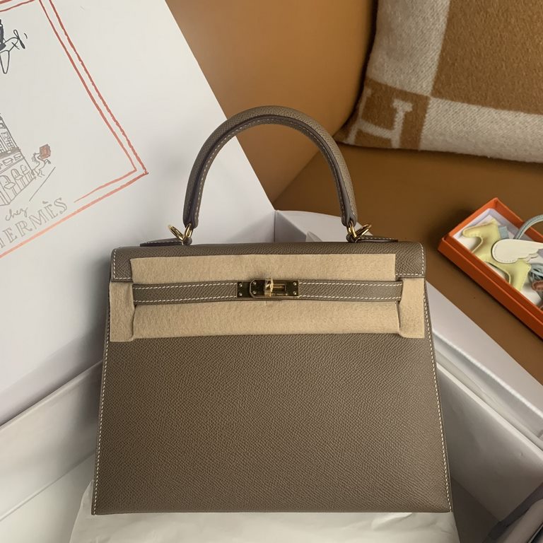 Hermes Kelly