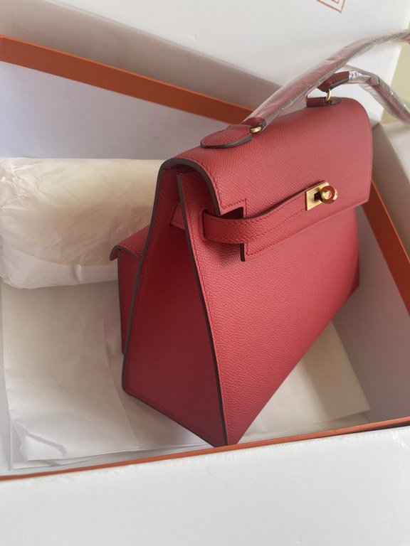 Hermes Kelly