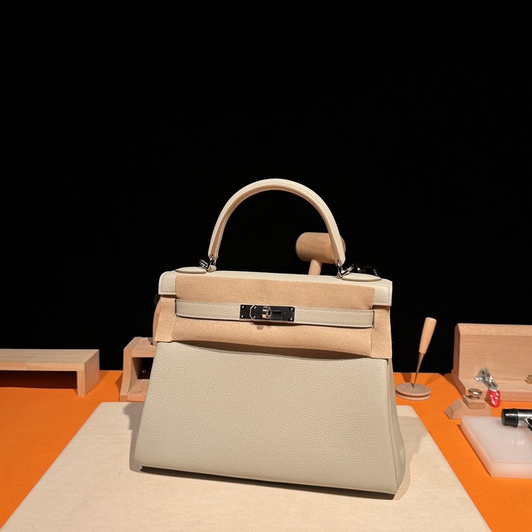 Hermes Kelly