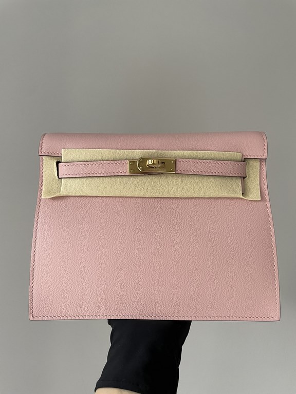 Hermes Kelly