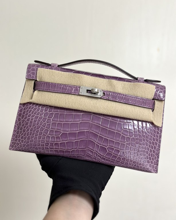 Hermes Kelly