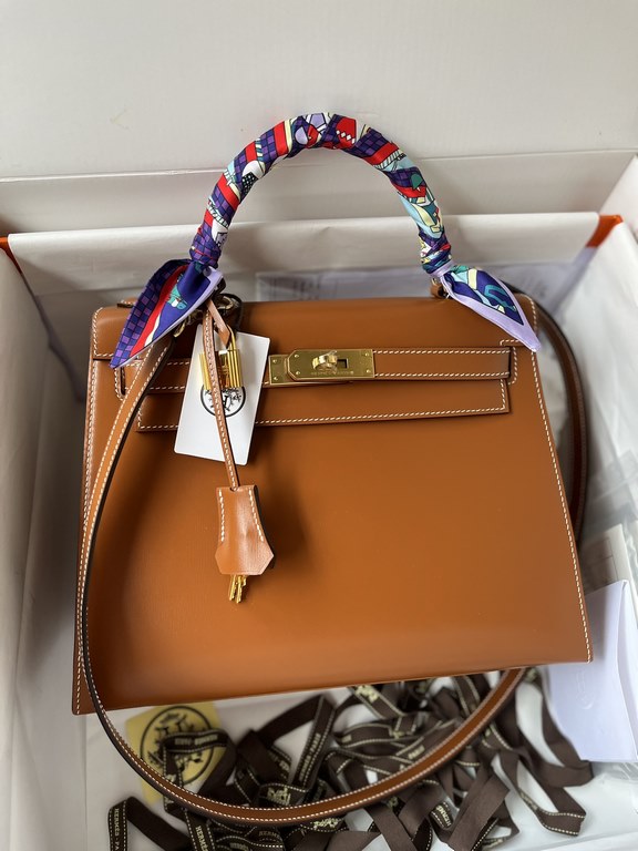 Hermes Kelly