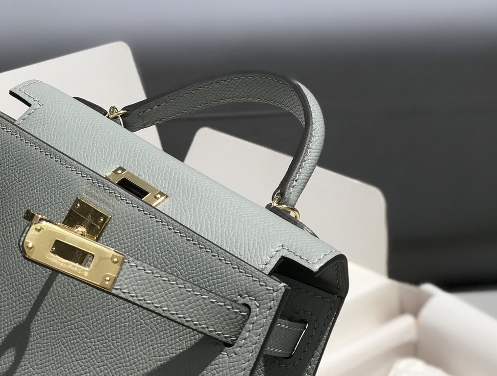 Hermes Kelly