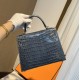 Hermes Kelly