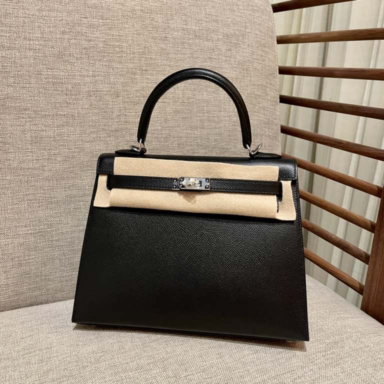 Hermes Kelly