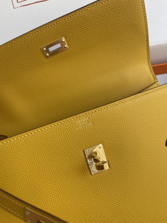 Hermes Kelly