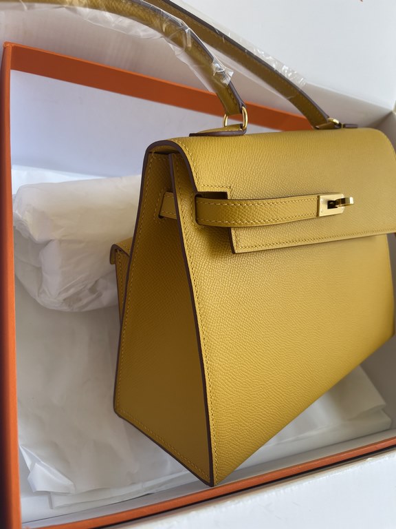 Hermes Kelly