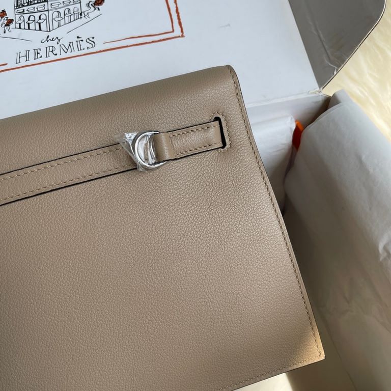 Hermes Kelly