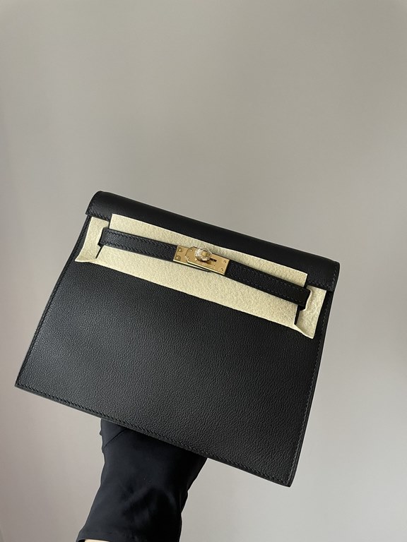 Hermes Kelly