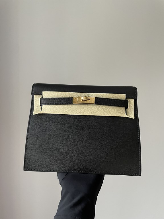 Hermes Kelly