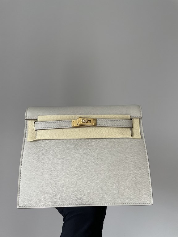 Hermes Kelly