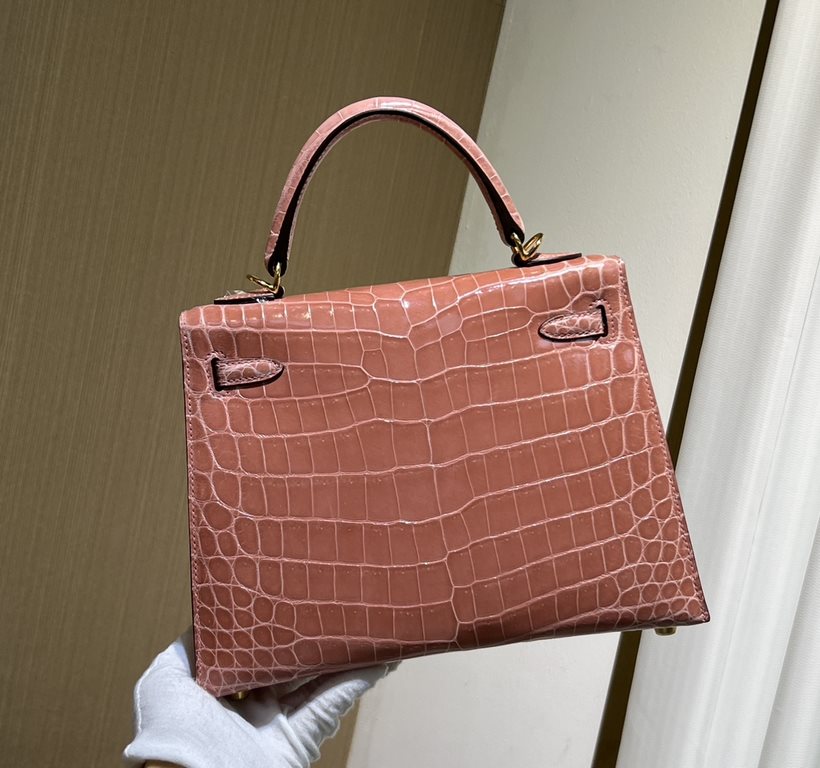 Hermes Kelly