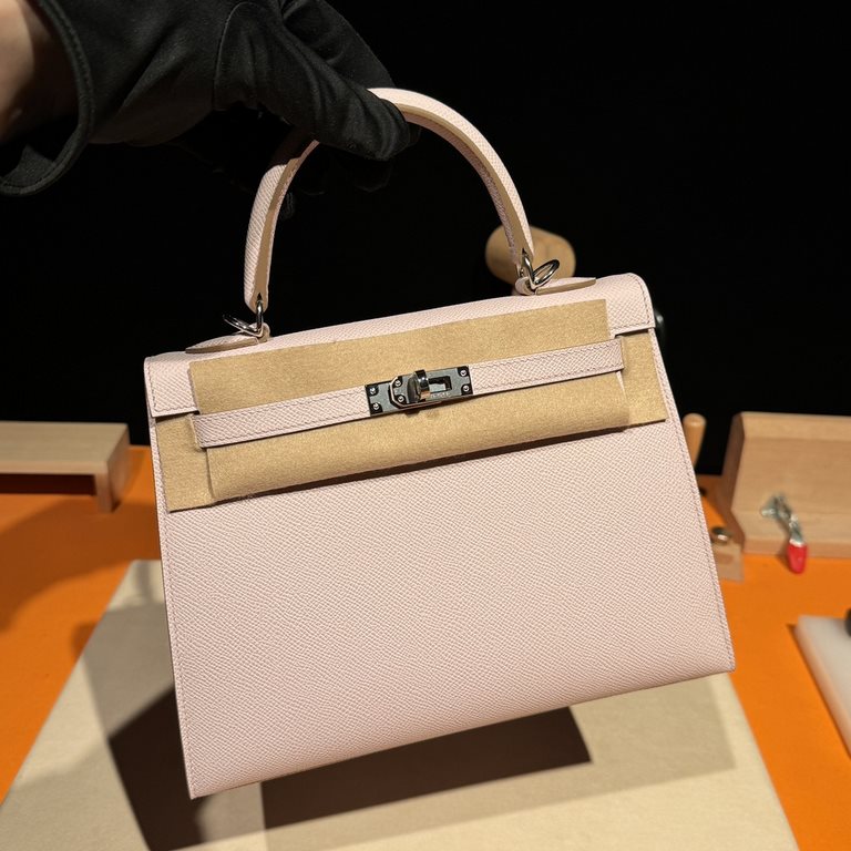 Hermes Kelly