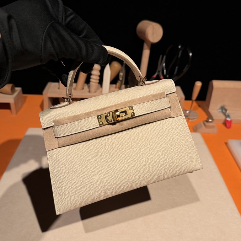 Hermes Kelly