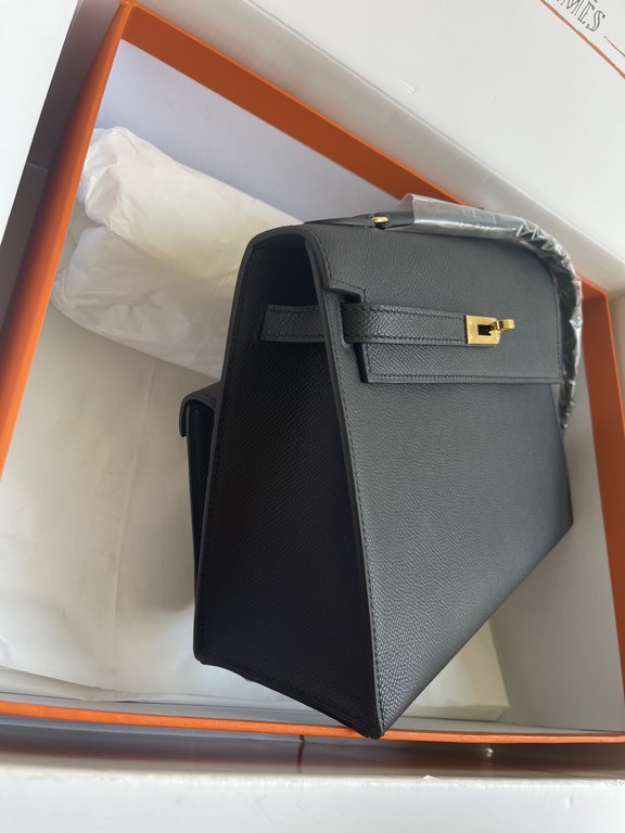 Hermes Kelly