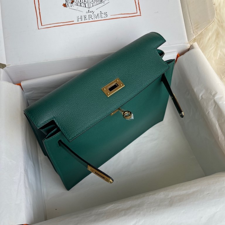 Hermes Kelly