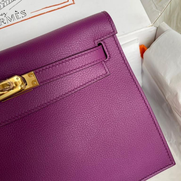 Hermes Kelly