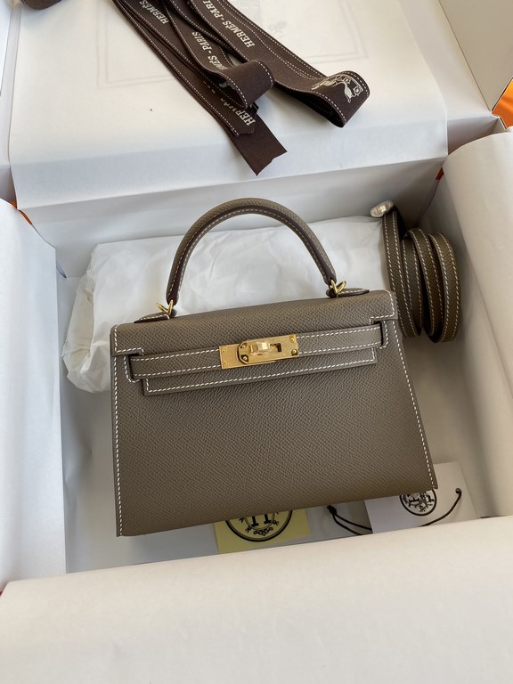 Hermes Kelly