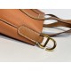 In stock   Pig's Nose Vegetable Basket Gold Brown Gold ButtonIn the loop-18cm hand-stitched waxed threadWristlet and bottom clasps with classic pig snout elements are very recognizable.In the loop   Adjustable bag shape.