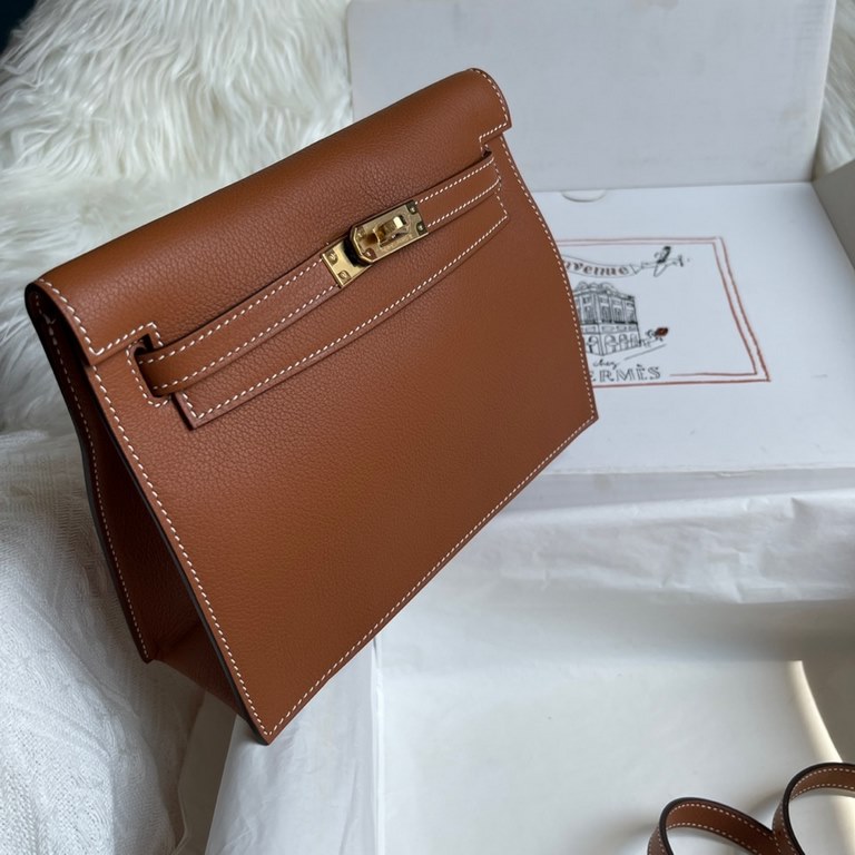 Hermes Kelly